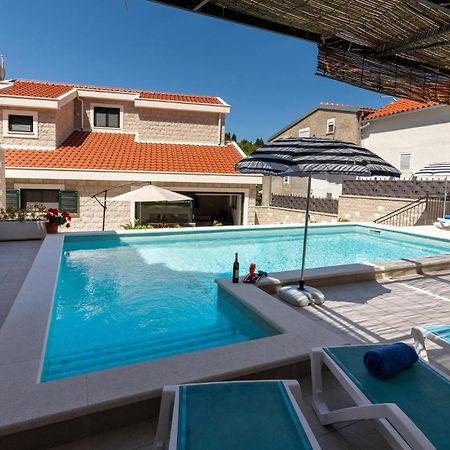 Lovely Home In Klek With House A Panoramic View Esterno foto