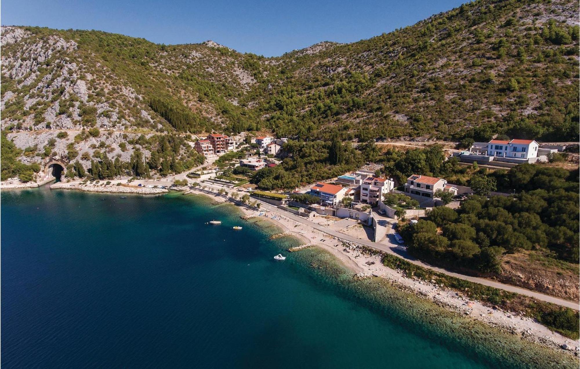 Lovely Home In Klek With House A Panoramic View Esterno foto